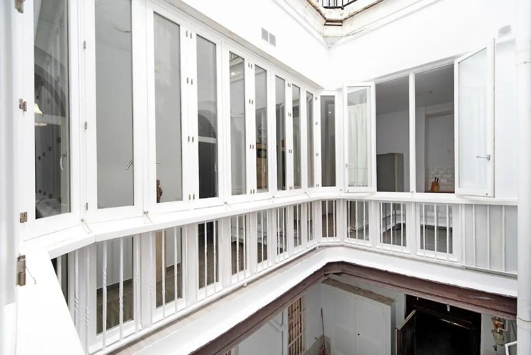 Precioso alojamiento en Cádiz junto al mercado Apartamento
